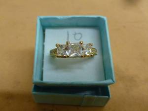 Ladies Ring