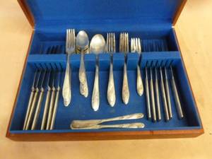 Vintage Silverplate Flatware Set