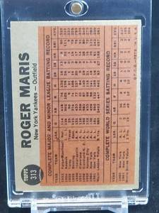 lot 24 image: 1962 Topps Baseball Roger Maris Card #313