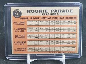 lot 70 image: 1962 Topps Baseball Rookie Parade Card #593 SHORT PRINT