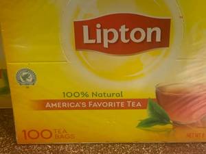lot 29 image: Lipton Tea