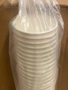 lot 12 image: Paper Cups