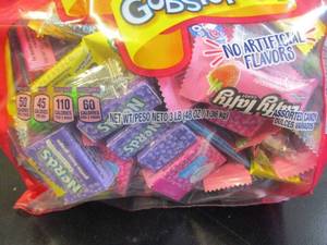 lot 127 image: Candy