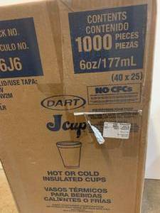 lot 47 image: Foam Cups