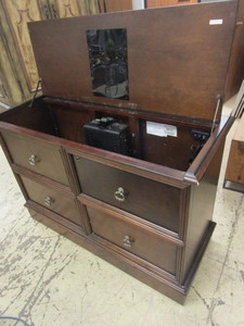 lot 702 image: NATIONAL LIGHTING FLAT PANEL TV LIFT, DRESSER-STYLE