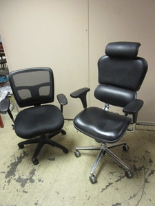 lot 705 image: DESK CHAIRS, ADJUSTABLE, ON CASTERS