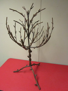 lot 708 image: DECORATIVE BRANCH-LIKE DECOR, FOR LIGHTING, JEWELRY, ORNAMENTS