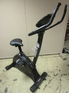 lot 714 image: NEW BALANCE EXERCISE BIKE