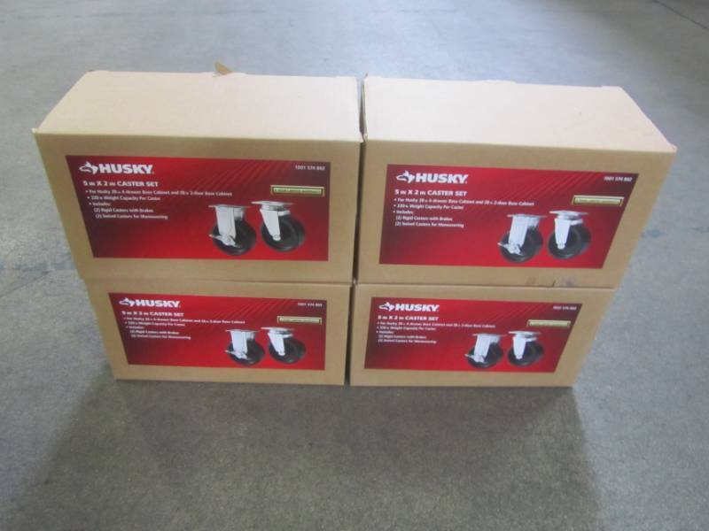lot 816 image: Husky 5 in. Black PP Caster Kit G0502AC-US - 4 Kits Per Case