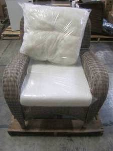 lot 216 image: Outdoor Patio Wicker Chair with Cushions 294974