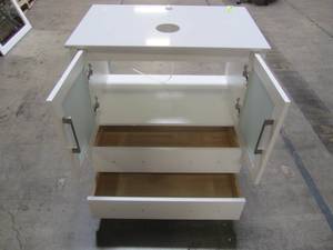 lot 311 image: Vanity Art Brescia 30 in. W x 18.5 in. D x 31 in. H Bathroom Vanity in White with Top in White Ceramic and Mirror VA3030-96W
