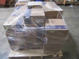 lot 329 image: WHOLESALE MIXED PALLET OF ARMSTRONG IMPERIAL TEXTURE FLOORING