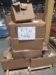 lot 117 image: WHOLESALE MIXED PALLET OF SMALL HARDWARE, U BOLTS & EYE BOLTS