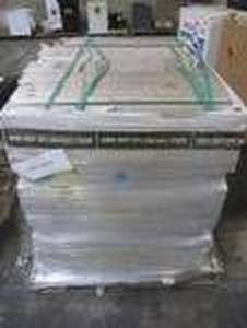 lot 511 image: Entire Pallet of Wood Decking Boards -1.5 x 5.5 x 32-14 - 2140430
