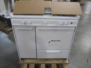 lot 512 image: Summit Appliance 36 in. 2.9 cu. ft. Gas Range in White WNM4307
