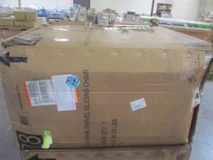 lot 531 image: Hampton Bay Beacon Park Wicker Outdoor Swivel Lounge Chair FRS80812CRS