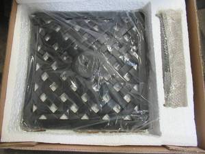 lot 443 image: HomeStyles Iron Umbrella Stand, Approximately 17 x 17, 5551-0067. Black.