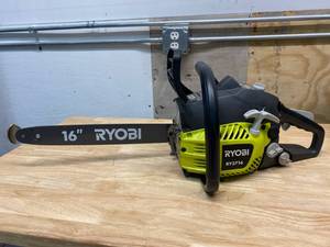 lot 1 image: RYOBI 16 in. 37cc 2-Cycle Gas Chainsaw with Heavy-Duty Case