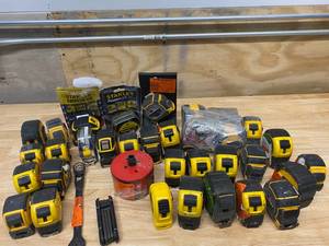 lot 64 image: Various Tape Measures and random tools