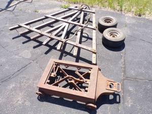 lot 80 image: Vintage Drag, Scale Base and 2 Tires