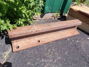 lot 81 image: Rail Road Rail
