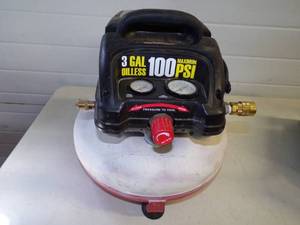 lot 88 image: 3 Gallon  Air Compressor