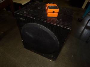 lot 90 image: Sony Subwoofer and Distortion DS-1
