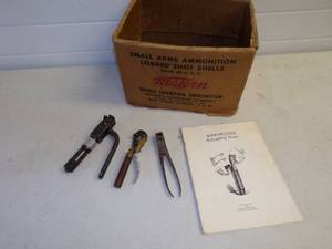 lot 34 image: Vintage Western Ammunition Cardboard box, Reloading tools and Winchester Reloading information.