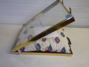 lot 131 image: Glass Top Display Case