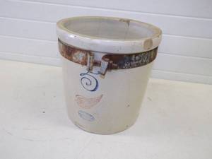 lot 174 image: 5 Gallon Red Wing Crock
