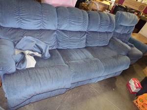 lot 184 image: Blue Lift Chair with Couch with reclining ends