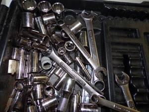 lot 198 image: Craftsman Tools Sockets and wrenches
