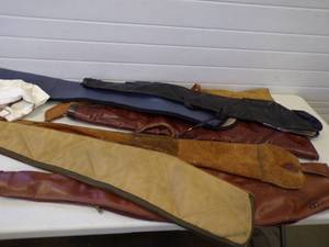 lot 220 image: 7 Gun Cases