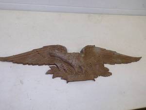 lot 225 image: Metal Eagle Dcor
