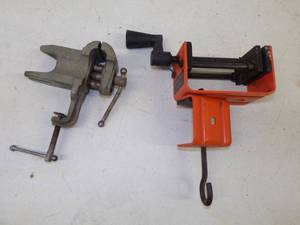 lot 246 image: Pair of Table Vises