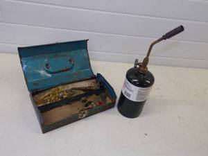 lot 248 image: Torch Kit