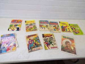 lot 265 image: Comic Book Lot