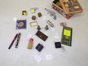lot 266 image: Vintage Miniatures Lot