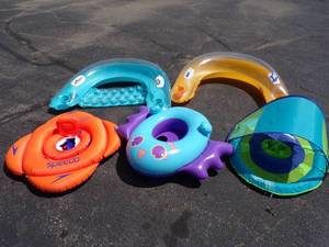 lot 301 image: Inflatable Water toys for kids