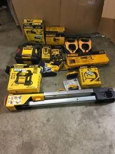 lot 4 image: LOT OF DEWALT TOOLS SEE PICS