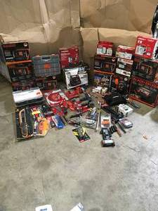 lot 7 image: MIXED LOT OF HUSKY TOOLS SEE PICS