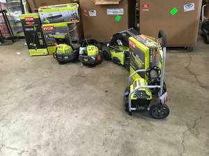 lot 17 image: LOT WITH OUTDOOR RYOBI TOOLS  SEE PICS