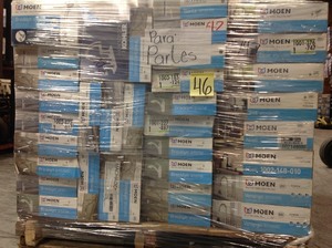 lot 52 image: PALLET WITH MOEN FAUCETS FOR PARTS SEE PICS