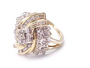 lot 57A image: Ladies 1 Carat Diamond Cluster Estate Ring in Yellow Gold