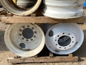 lot 16 image: (2) Pallets Of Commercial Vehicle Wheels