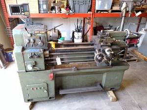 lot 203 image: Cut King Gap-Bed Engine Lathe, 16 ...