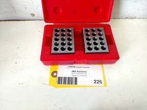 lot 226 image: 1-2-3 Blocks...