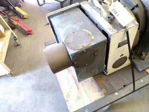 lot 213 image: Kitagawa TB-320 Rotary Table, Leaks...