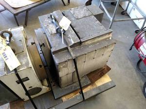 lot 214 image: Unknown Rotary Table,  Skid Not Inc...