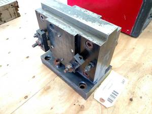 lot 347 image: Tooling Fixture, 8x5x8...